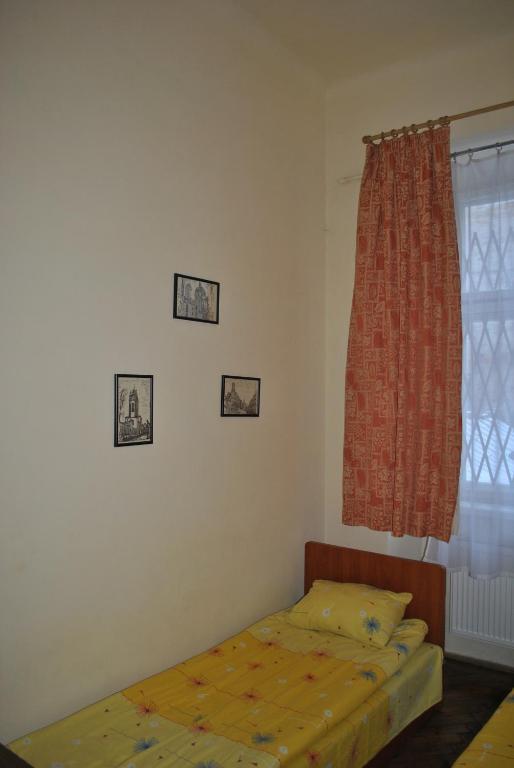 Hostel Comfort Lviv Oda fotoğraf