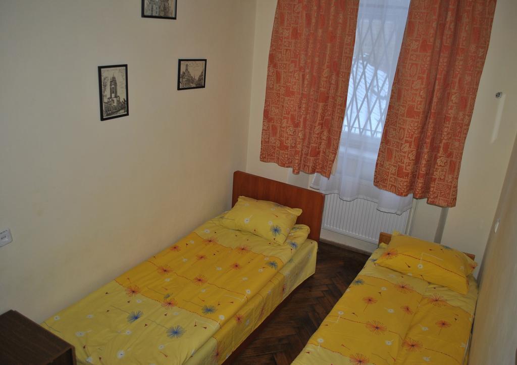Hostel Comfort Lviv Dış mekan fotoğraf
