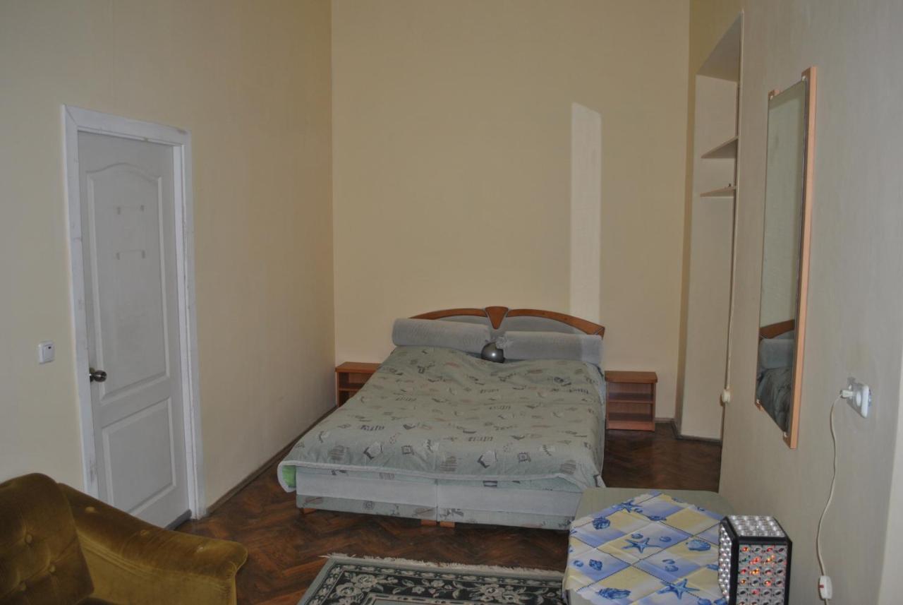 Hostel Comfort Lviv Oda fotoğraf
